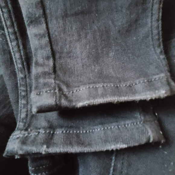 WE THE FREE Black Button Fly Busted Knee Distressed Jeans OB1153075 Women's 26 - Picture 10 of 16